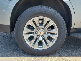 2024 GMC Yukon