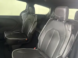 2027 Chrysler Pacifica