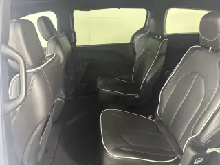 2027 Chrysler Pacifica