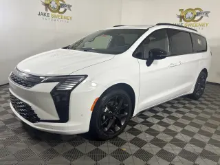 2027 Chrysler Pacifica