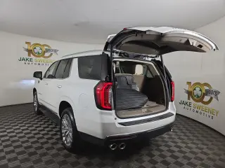 2024 GMC Yukon