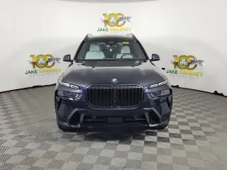 2026 BMW X7