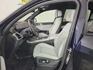 2026 BMW X7