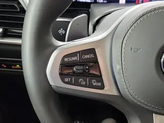 2025 BMW X7