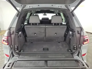 2025 BMW X7