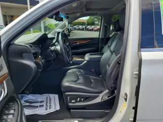 2020 CADILLAC Escalade