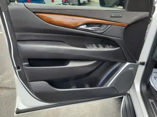 2020 CADILLAC Escalade