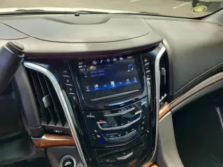 2020 CADILLAC Escalade