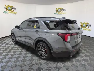 2025 Ford Explorer