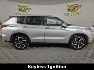 2024 Mitsubishi Outlander