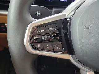 2025 BMW i4