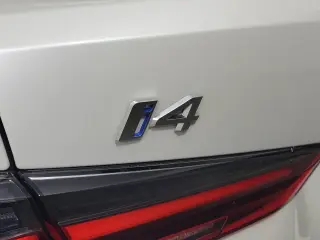 2025 BMW i4