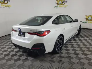 2025 BMW i4