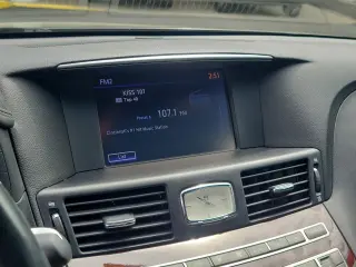 2017 INFINITI Q70