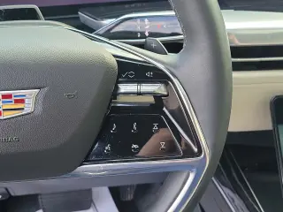 2025 CADILLAC Escalade