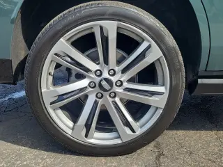 2025 CADILLAC Escalade