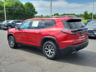 2024 GMC Acadia