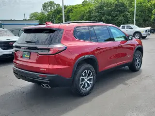 2024 GMC Acadia