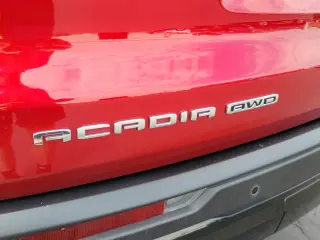 2024 GMC Acadia