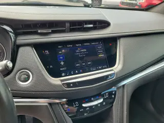 2024 CADILLAC XT5