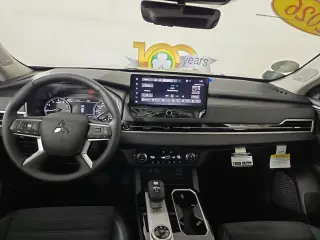 2026 Mitsubishi Outlander