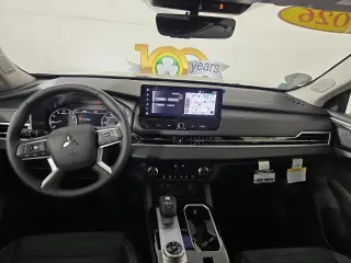 2026 Mitsubishi Outlander