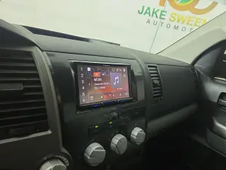 2010 Toyota Tundra 4WD Truck