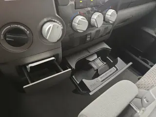 2010 Toyota Tundra 4WD Truck