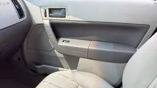 Ford Focus 2011 SE 4dr Sedan
