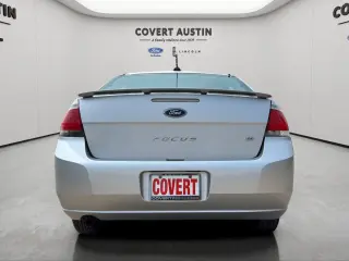 Ford Focus 2011 SE 4dr Sedan