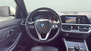 BMW 3 Series 2019 AWD 330i xDrive 4dr Sedan