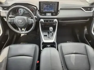 Toyota RAV4 2021 XLE Premium 4dr SUV