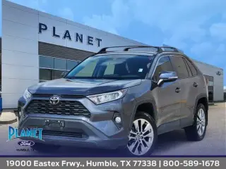 Toyota RAV4 2021 XLE Premium 4dr SUV