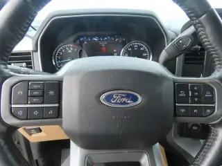 Ford F-150 2021 4x2 XL 4dr SuperCrew 5.5 ft. SB