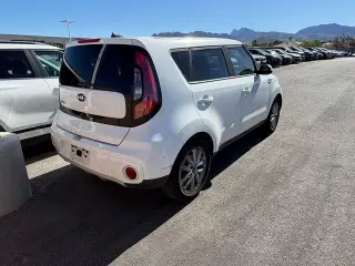 Kia Soul 2019 + 4dr Crossover