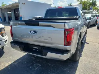 Ford F-150 2024 4x2 STX 4dr SuperCrew 5.5 ft. SB
