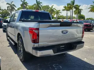 Ford F-150 2024 4x2 STX 4dr SuperCrew 5.5 ft. SB