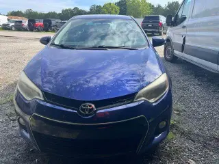 Toyota Corolla 2015 L 4dr Sedan 6M