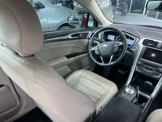 Ford Fusion 2018 SE 4dr Sedan