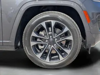 Jeep Grand Cherokee L 2022 4x4 Overland 4dr SUV