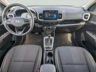 Hyundai VENUE 2025 Limited 4dr Crossover
