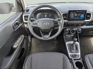 Hyundai VENUE 2025 Limited 4dr Crossover