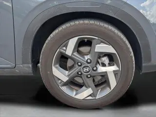 Hyundai VENUE 2025 Limited 4dr Crossover