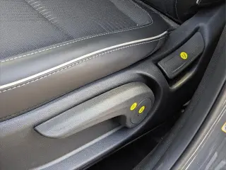 Hyundai VENUE 2025 Limited 4dr Crossover