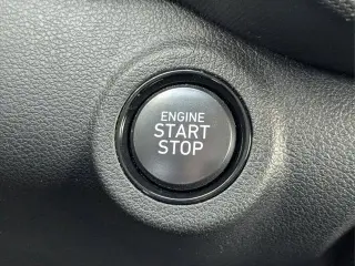 Hyundai VENUE 2025 Limited 4dr Crossover