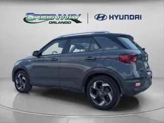 Hyundai VENUE 2025 Limited 4dr Crossover