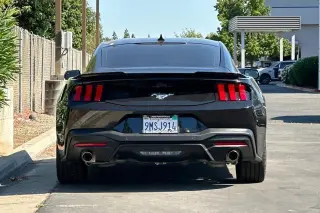 Ford Mustang 2024 EcoBoost 2dr Fastback