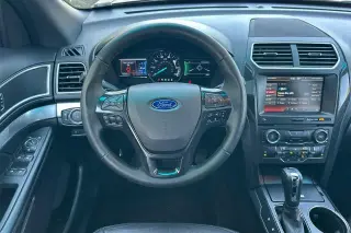 Ford Explorer 2016 XLT 4dr SUV