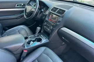 Ford Explorer 2016 XLT 4dr SUV