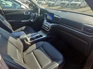 Ford Explorer 2021 AWD XLT 4dr SUV